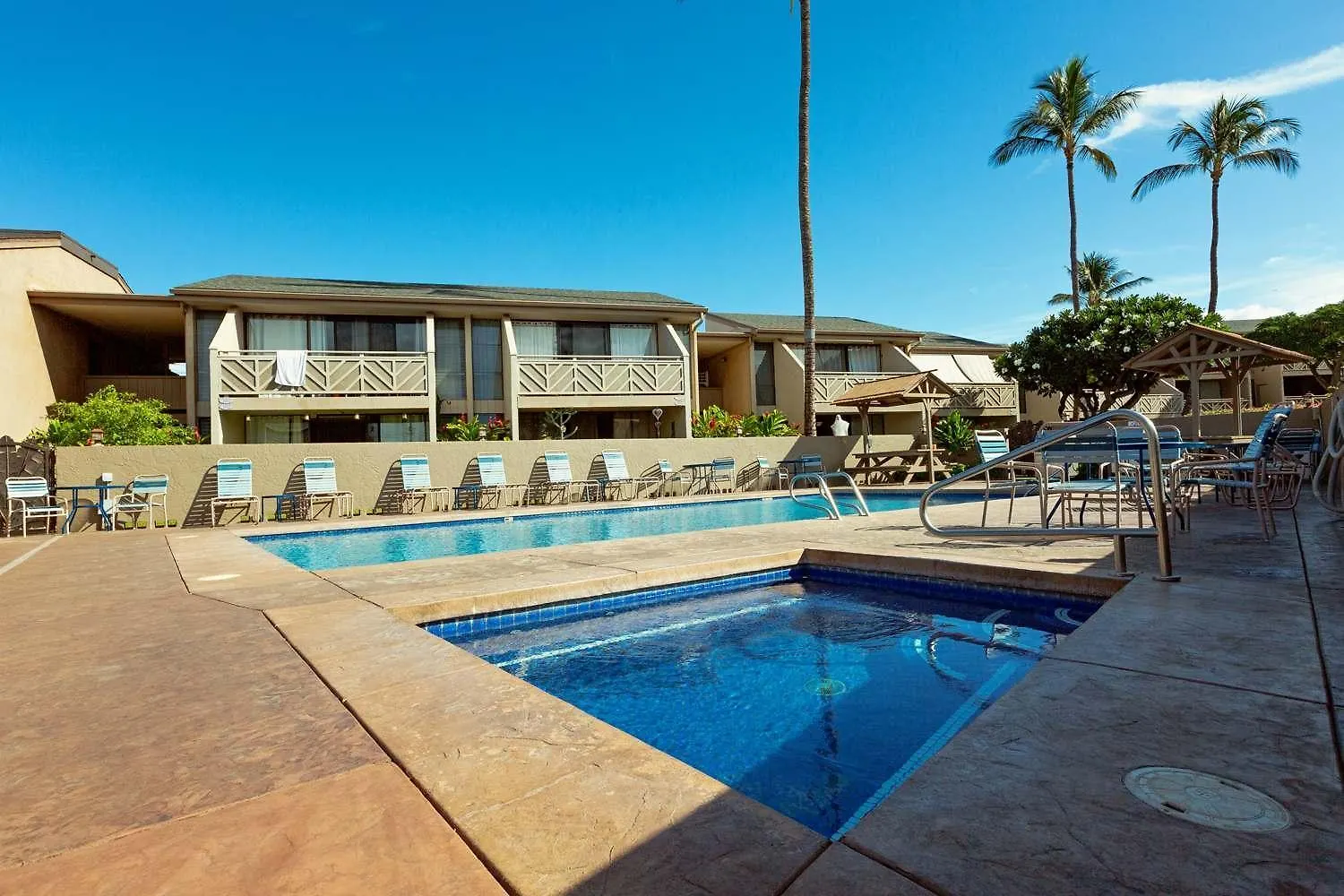Oceanview Condo - Lanai Ac Steps To Beach & Pool Kihei